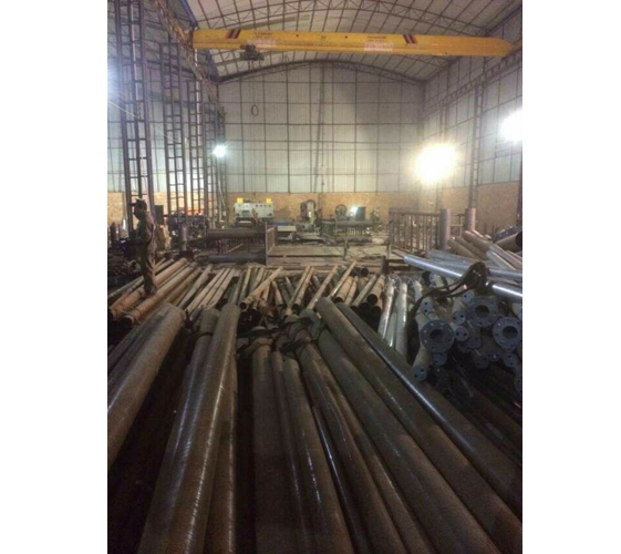 鋼結(jié)構(gòu)