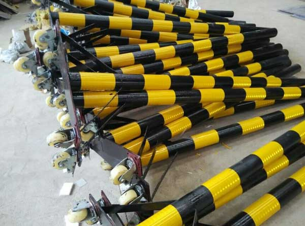 鋼結(jié)構(gòu)